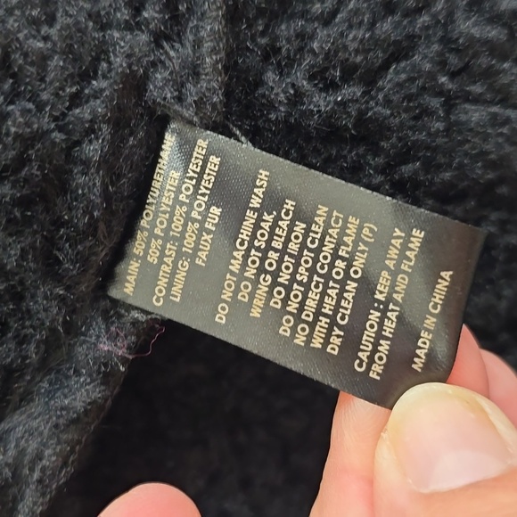 Unreal Fur Wet Look Aviator Black Vegan Leather Women's Jacket - Picture 9 of 9